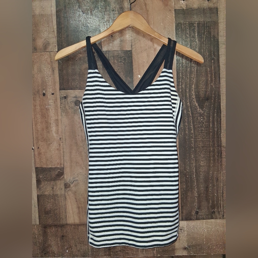 Lululemon Push Ur Limits Workout Tank Black White Stripe Size 8